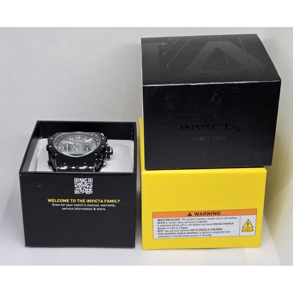 Invicta Racing Vaulthan Men's Watch 44mm 69669 Black/Silver Dial New!! - Picture 3 of 6